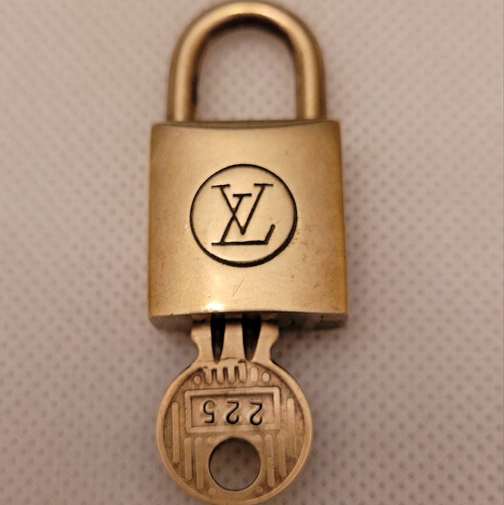 Rare 200 series Louis Vuitton Lock &  2 Keys.